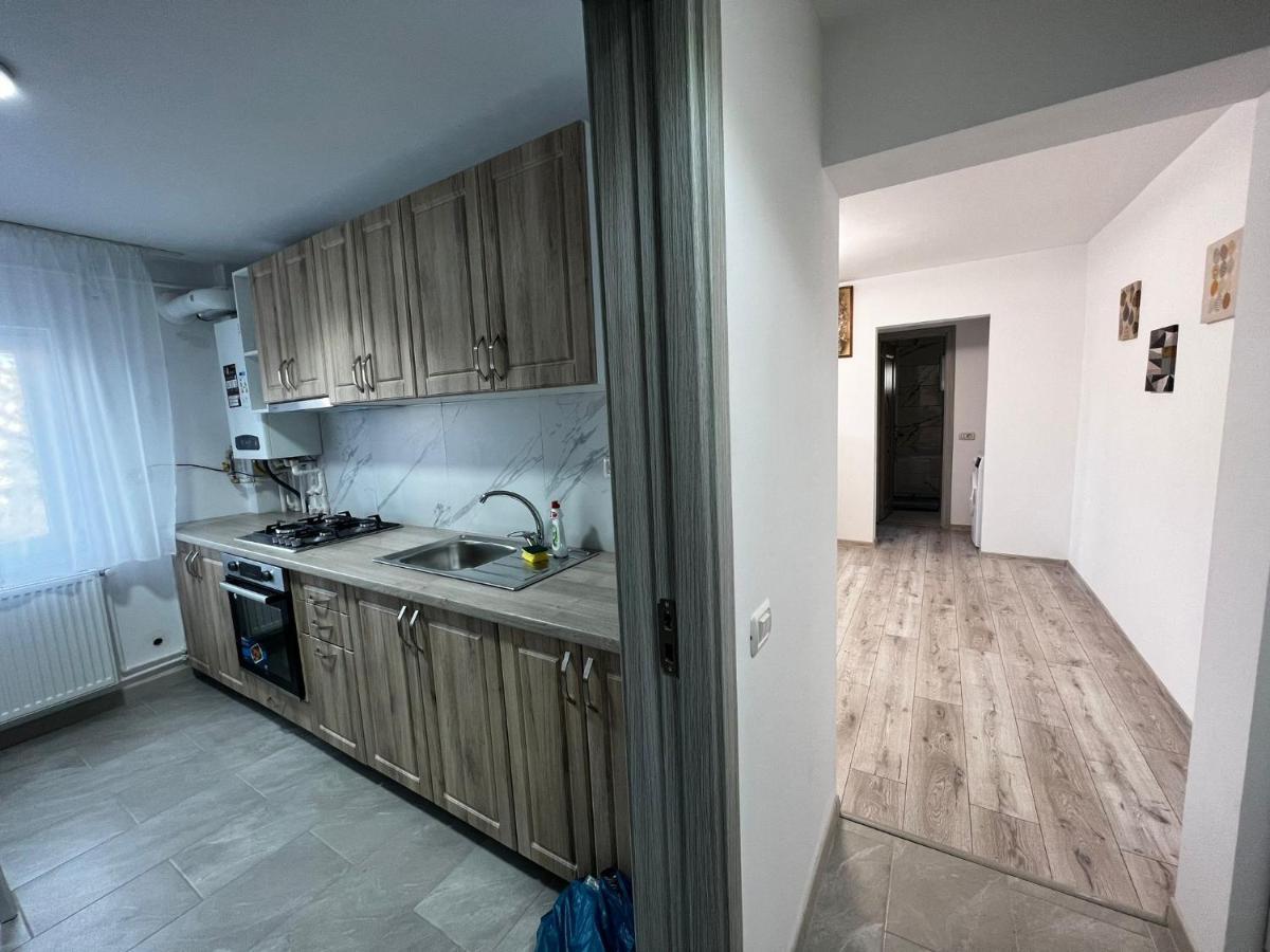 Cozy Urban Accommodation In Beautiful Σουκεάβα Εξωτερικό φωτογραφία